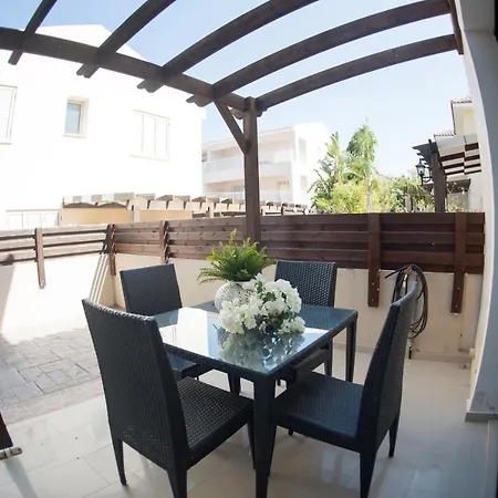 Tatil Evi Buonanotte Kyklades Townhouse Paralimni