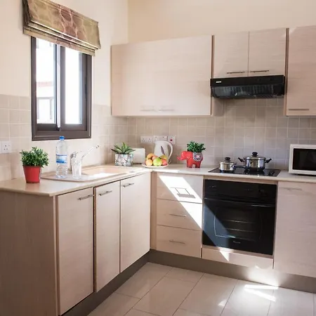 Buonanotte Kyklades Townhouse * Paralimni