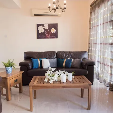 Buonanotte Kyklades Townhouse * Paralimni