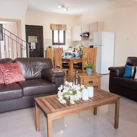 Сasa de vacaciones Buonanotte Kyklades Townhouse Paralimni