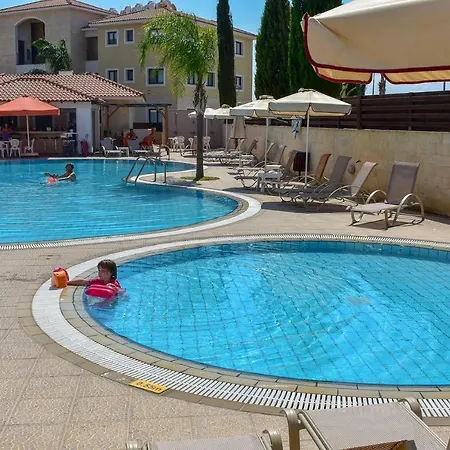 Сasa de vacaciones Buonanotte Kyklades Townhouse Paralimni