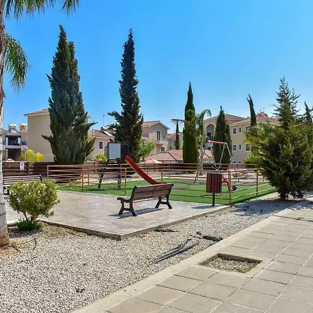Buonanotte Kyklades Townhouse * Paralimni